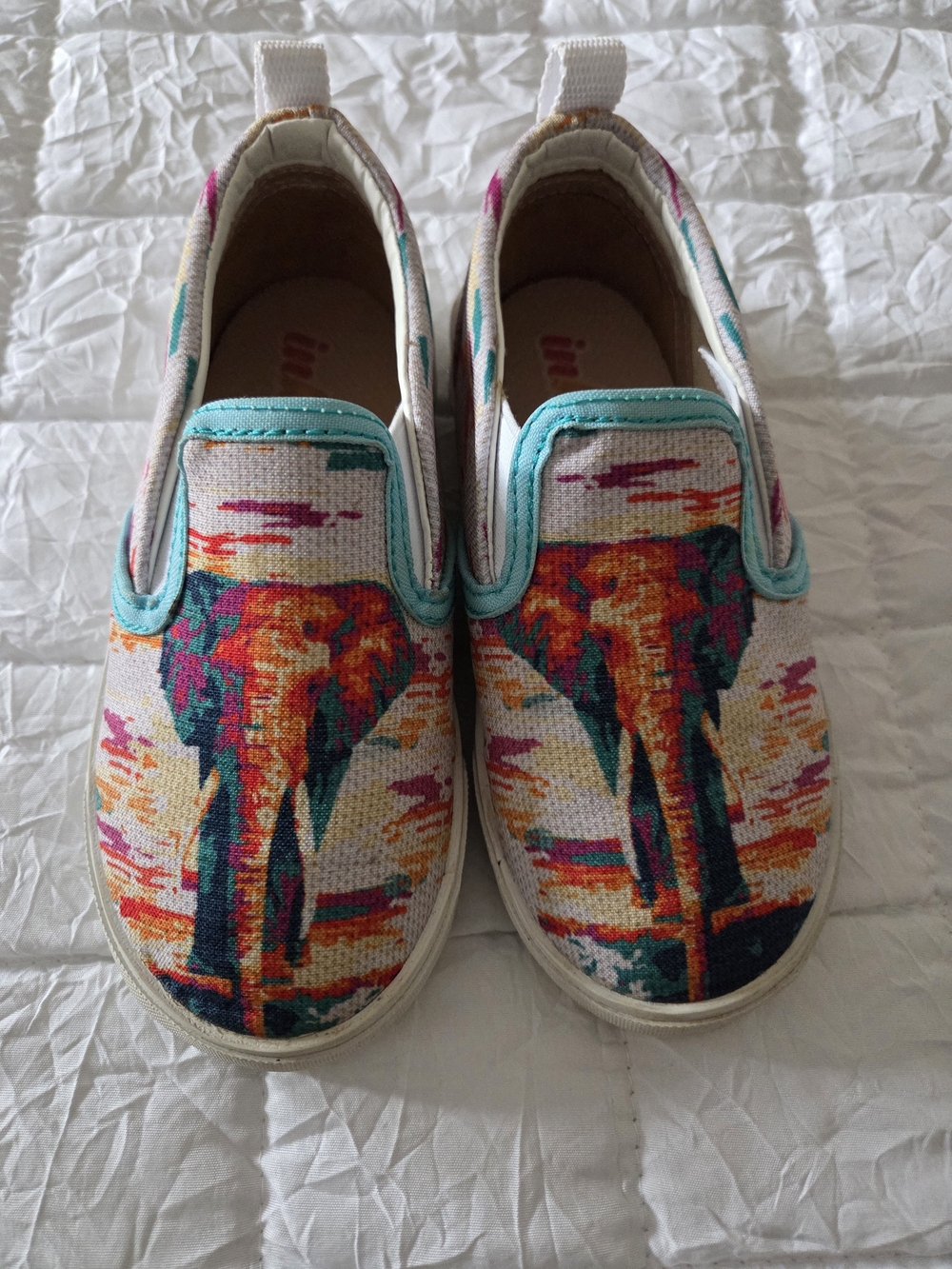 Kids Slip-On Canvas Shoes with Colorful Elephant Print - White/Turquoise